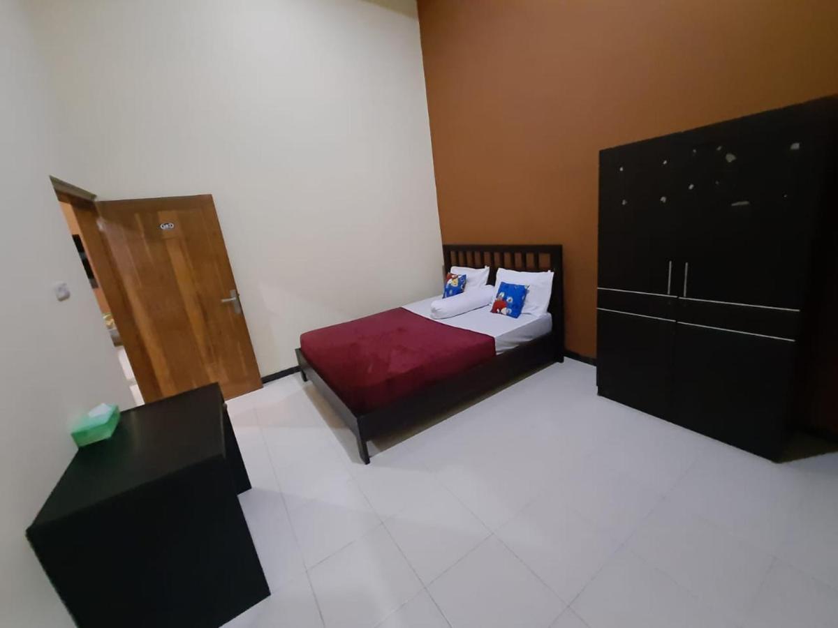 999 Khs 2 Homestay Gilimanuk Exterior foto