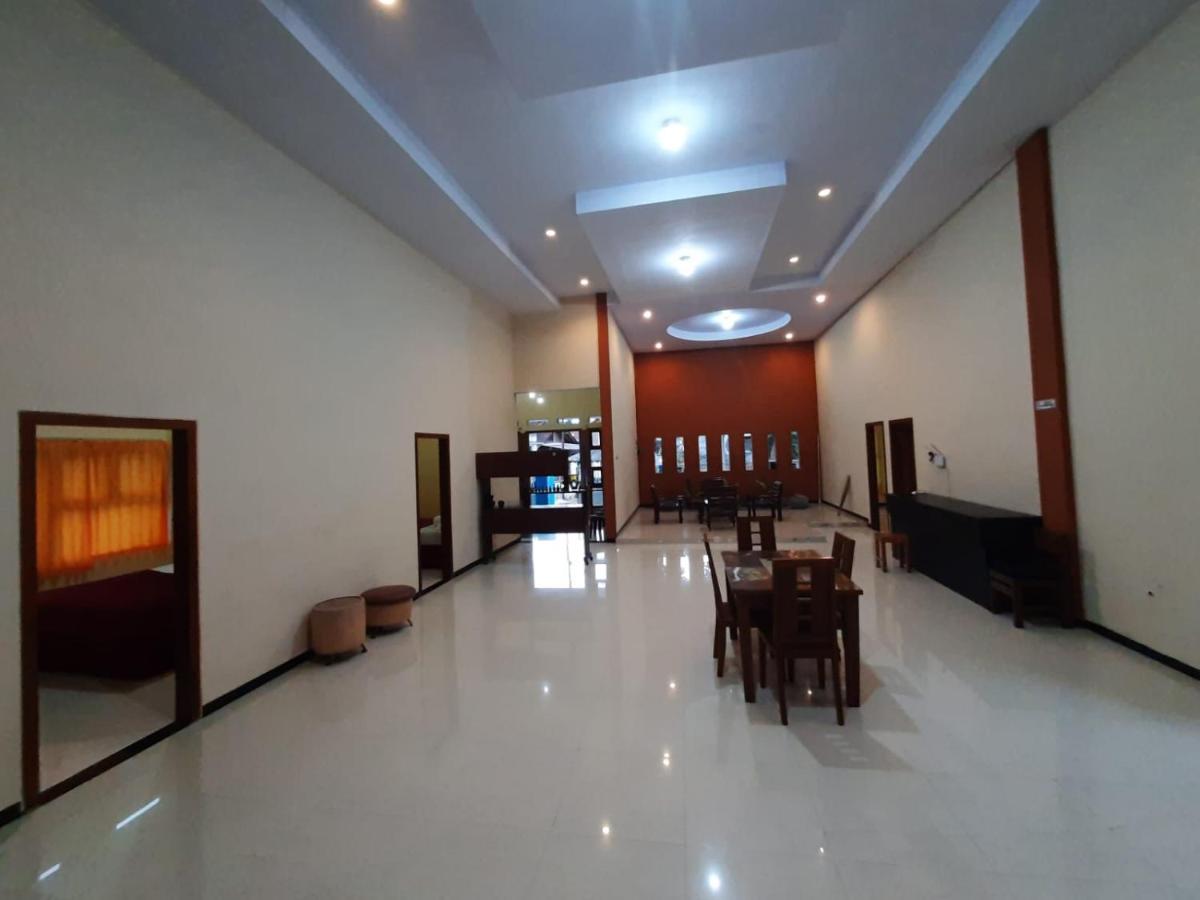 999 Khs 2 Homestay Gilimanuk Exterior foto